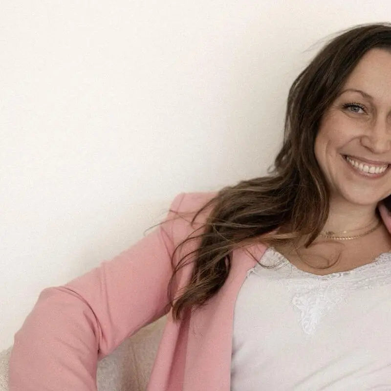 Survivre au sommeil de bébé la première année : les conseils de Sandra Menoni