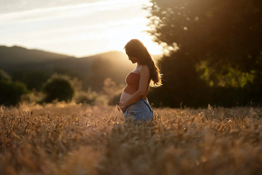 Accoucher en été : quels avantages ?