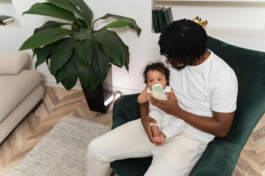 Pic de croissance chez bébé : conseils et repères clés