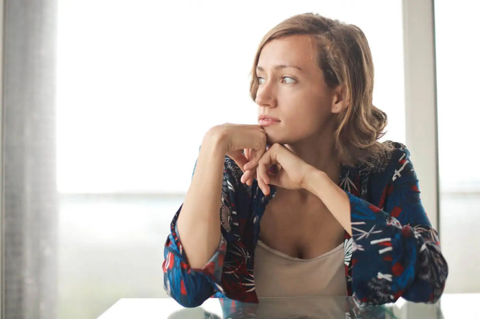 femme pensive
